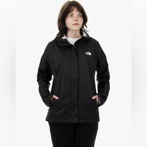 Women’s Medium North Face Raincoat